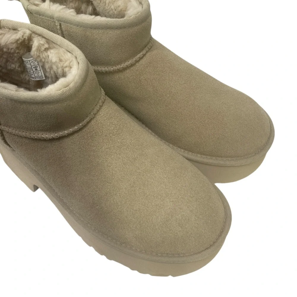 NWOB UGG‎ Women's Platform Boots 10 Tan Suede Shearling Ankle Rockabilly Grunge